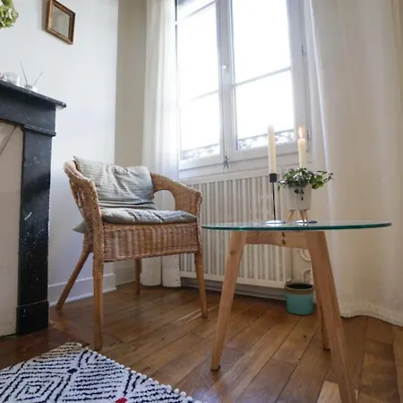 Bright Apt Near The Champ De Mars Paris